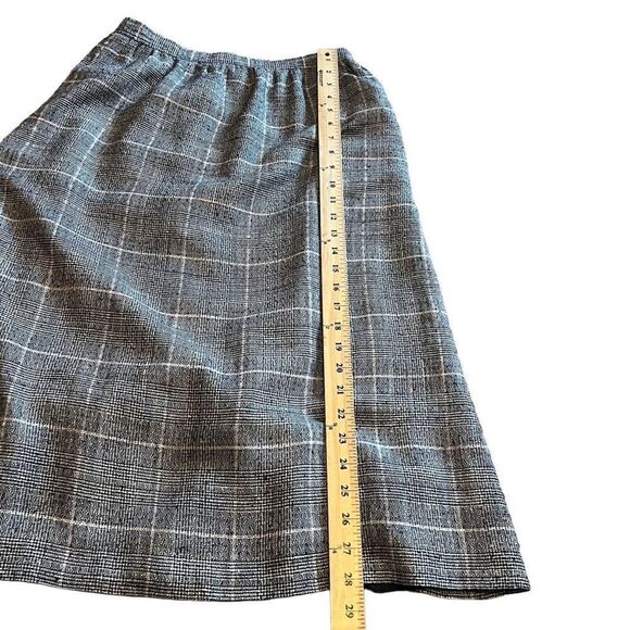Vintage Evan-Picone  Plaid Skirt. 70s, 80s. Side Pockets Sz 10. Great Condition - Picture 11 of 11